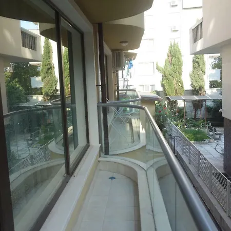 Apartamento Sea Garden Marina 2 *