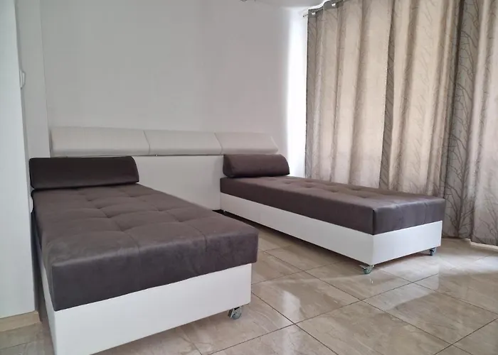 Sea Garden Marina 2 * וארנה