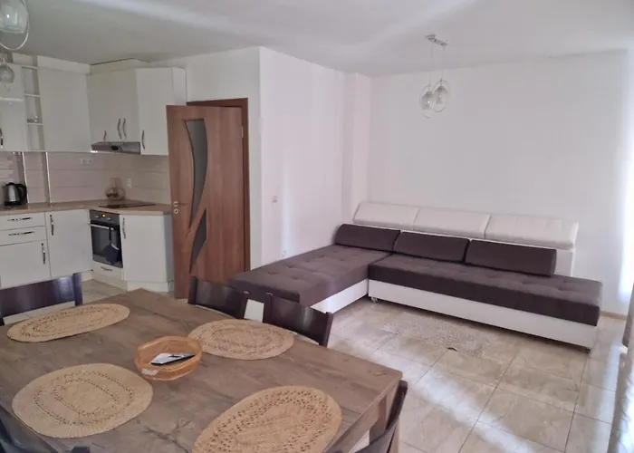 Sea Garden Marina 2 דירה *