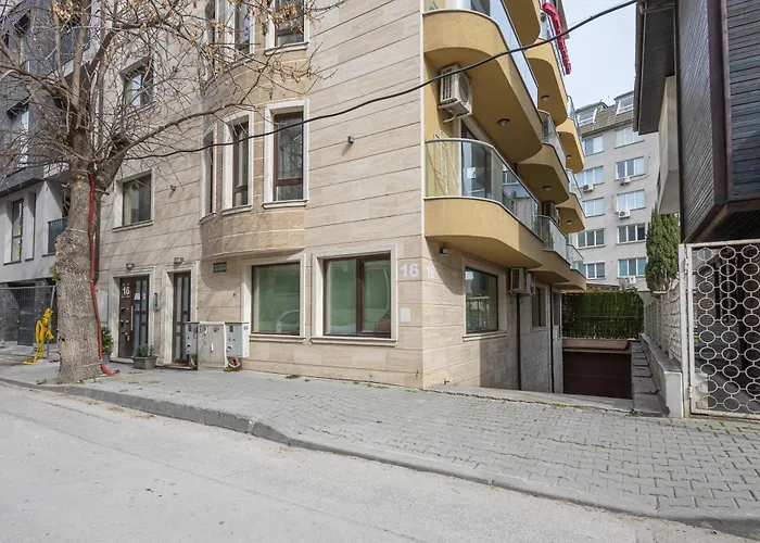 Sea Garden Marina 2 דירה *