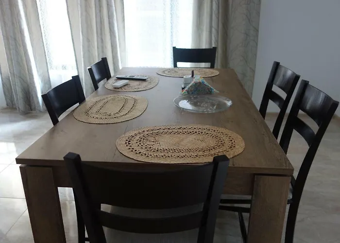 Sea Garden Marina 2 *